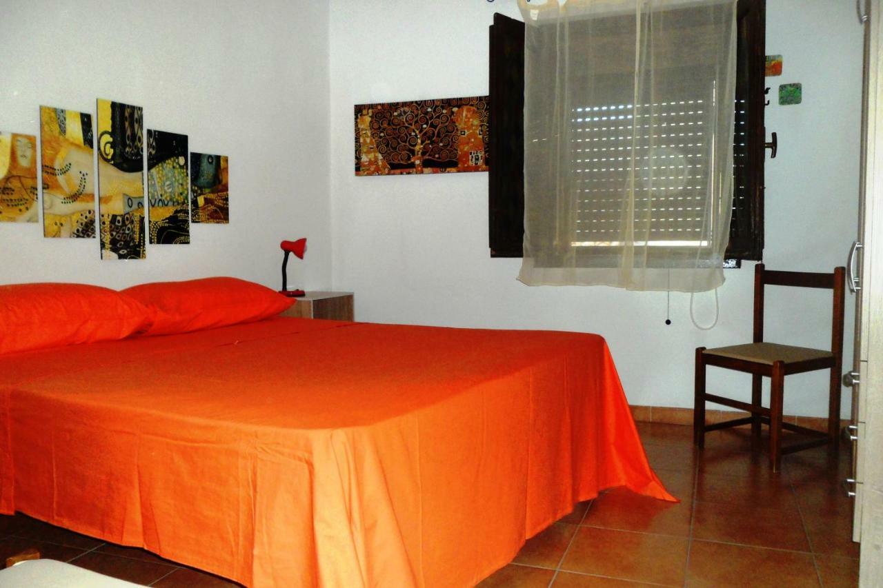 La Casa Di Maya Sassari Buitenkant foto